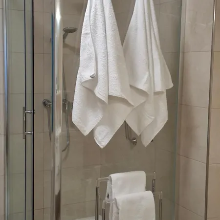 Magnolia Art Ντουμπρόβνικ