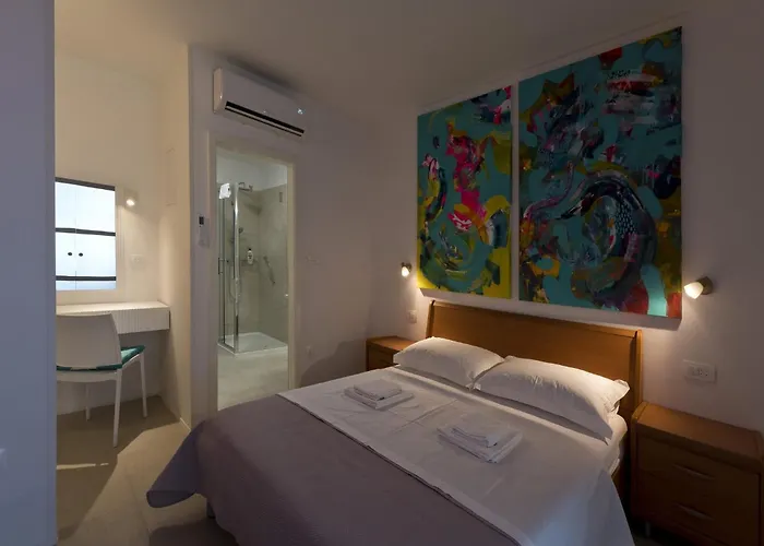 Magnolia Art Apartment