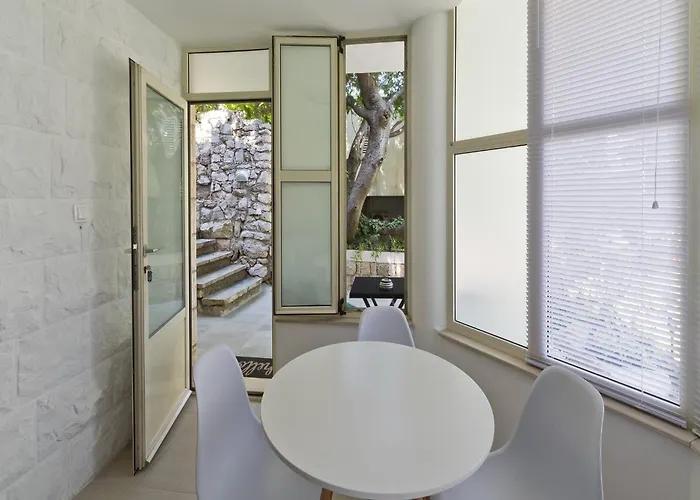 Apartment Magnolia Art