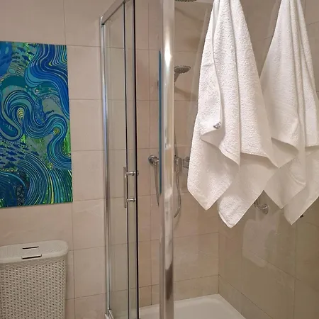 Magnolia Art Apartment