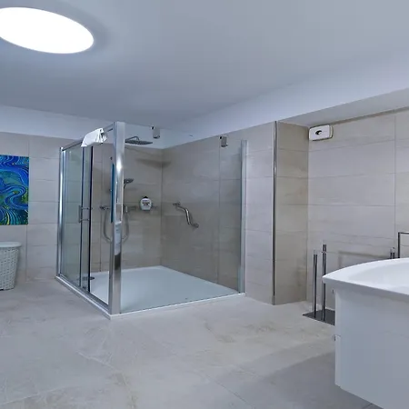 Magnolia Art Apartment *