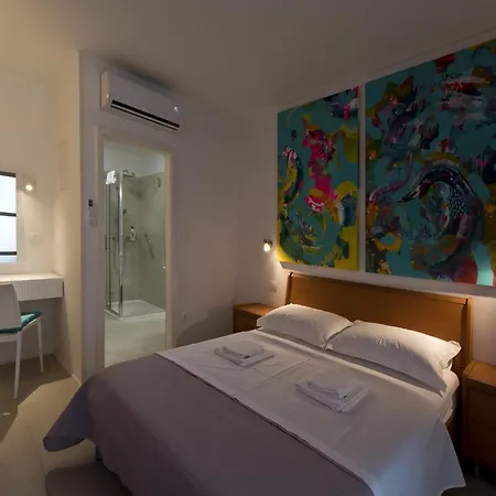 Magnolia Art Apartment