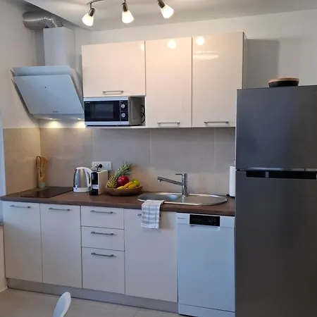 Magnolia Art Apartment